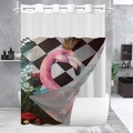 Detail van wafel douchegordijn met kroon flamingo en metalen ophangringen voor badkamer - Gekroonde Flamingo / 181x188cm