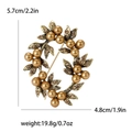 Spilla vintage a ghirlanda con perle, cristalli e foglie dorate in stile smaltato - Oro