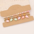 Bohemian oceaan armbanden met schildpadhangers en gekleurde kralen op displaykaart - Zeeschildpad Stijl 3