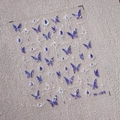 Autocollants à ongles papillon holographiques violets avec dorure laser modèle M-480 - Style Étoile de Papillon Holographique (M-480)