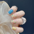 Short square press-on nails featuring light blue, yellow, and floral daisy designs - Daisy Pattern - Glue Type (Y-131)