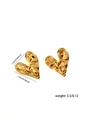 Macro shot of 18K gold plated heart earrings with hammered metal texture and dimensions - Flat Irregular Heart Style (E0405)