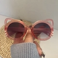 Occhiali da sole gatto rosa glitterati per bambini con dettagli di zampe bianche - Montatura Rosa Lente Grigia