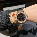 Montre à quartz dorée avec bracelet en cuir noir et lunette en strass et bracelets dorés - Bracelet Noir Boîtier Noir Or (Cadran Numérique)