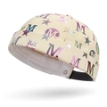 Berretto beige senza tesa con stampa colorata della lettera M e stelle per stile hip-hop - Regolabile / Beige