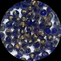 Vista macro de cuentas de vidrio azul oscuro con pan de oro para joyería DIY - 10mm / Polvo de Oro Azul