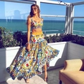 Dettaglio completo due pezzi con stampa mediterranea, crop top e gonna lunga maxi - S / Opzione 7-Majolica Multicolore