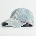 Berretto da baseball in denim azzurro da donna con stampa floreale in stile vintage - Regolabile / Azzurro