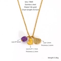 Dettaglio della collana placcata oro 18K con ciondoli a pesce e perla e misurazioni - Stile Pesce Zircone Viola (ZN1969G)
