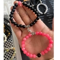 Couples beaded bracelets with black matte and pink beads featuring magnetic charms - Rose Red with Matte Black (新款 玫红/磨砂)