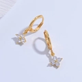 Elegante Creolen aus S925 Sterlingsilber mit glänzenden Kleeblatt-Blütenanhängern in Gold - Gold