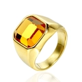 Chevalière vintage pour homme en finition dorée avec ambre de taille émeraude - Or Pierre Jaune