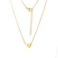 Collier avec pendentif cœur doré et lettre D gravée sur une chaîne en acier inoxydable - Lettre D / Or