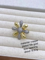 Zweifarbiger Gänseblümchen-Ring in Gold und Silber mit Mikro-Zirkonia-Besatz - Zweifarbiges offener Gänseblümchen Ring