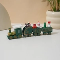 Trenino di Natale in legno verde con statuine in miniatura di Babbo Natale e pupazzo di neve - Verde