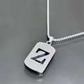Collana in acciaio inossidabile argento lucido con ciondolo a piastrina traforata lettera Z - Lettera Z / Argento