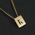 18K vergulde roestvrijstalen ketting met vierkante hanger letter K aan een O-ketting - Letter K