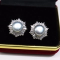 Elegant 8-9mm grey freshwater pearl stud earrings with sparkling trapezoid zircon halo - Grey Pearl Silver Base