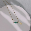 Collana vintage di perline dorate con turchese rettangolare e ciondolo a serpente - Acciaio Inossidabile + Turchese / Serpente