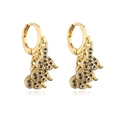 Dettaglio orecchini a serpente placcati oro con incastonati zirconi blu intenso - Orecchini Foglia Piuma d'Oro con Zirconia Blu Scuro