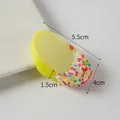 Miniatur-Apfelscheibe mit bunten Streuseln für Puppenhausküche, Größe 5,5x4x1,5cm - Grüne Apfelscheibe-Weiße Marmelade