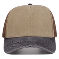 Detail der verwaschenen Vintage-Baseballkappe mit abgenutzten Kanten und Netzgewebe - Verstellbar / Camel