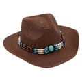 Detalle de sombrero vaquero trenzado marrón con cuentas bohemias y piedra turquesa - Café