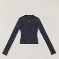 Pull à manches longues en maille côtelée délavée avec broderie croix blanche - S / Noir Annihilation