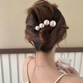 French vintage hair clip with four gradient pearls on dark material in a hair bun - 11cm / Cream White Pearl Twist Clip