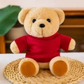 Zachte lichtbruine pluche teddybeer met een levendig rood t-shirt speelgoedfiguur - 22cm / Zittende beer - Rood T-shirt