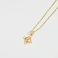 Collier minimaliste doré avec pendentif portrait carré orné de cristaux et chaîne fine - Cadre de Portrait Carré