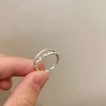 Zweilagiger silberner offener Ring mit Perlendetail und minimalistischem Schleifendesign - Silber Doppelschichtige Perlen (J875)