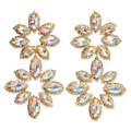 Vue détaillée des boucles d'oreilles fleurs dorées avec strass AB colorés marquise - Couleur AB / Plaqué Or (5 Cm De Large)