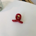 Detail of red resin shark hair claw clip with golden spring and minimalist cross design - Mini Butterfly Clip X-Shaped (Approx. 4cm) / Red