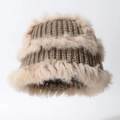 Braune Strickmütze für Damen mit dickem Kaninchenfellbesatz für den Winter - Einheitsgröße / Khaki