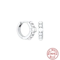 Klassieke S925 sterling zilveren oorringen met elegante witte parels op witte achtergrond - 925 zilver / Witgoud