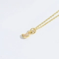 Chic 18K gold O-chain necklace featuring a crescent moon pendant with white shell inlay - Moon / Gold