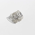 Anillo de espiral multicapa plateado con banda ancha de estética moderna - Talla única / Oro Blanco
