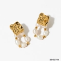 Boucles d'oreilles en acier 316 avec perles naturelles et breloques dorées à texture ondulée - Or (KDE2764)