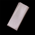 Carta velina beige metallizzato per confezioni floreali su fondo nero professionale - Oro Rosa Metallico