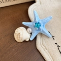 Dettaglio del fermaglio a stella marina con strass blu conchiglia e perla per spiaggia - Stile Stella Marina Blu Conchiglia Perla / Blu