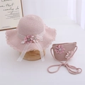 Cappello di paglia rosa e borsa coordinata con fiori di pizzo e dettagli luminosi - Cappello + Borsa (Set da 2 Pezzi) / Rosa