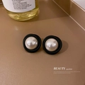 Boucles d'oreilles perles rétro avec bord torsadé noir mat et placage en or fin - 45# Tige en Argent-Bouton Perle