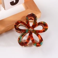 Floral hair claw clip with multicolored tortoiseshell pattern and golden metal spring - Retro Mixed Marble