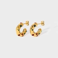 18K gold-plated C-shape earrings with colorful zircons and hammered metal texture - Colorful Style (YYE023092-C)