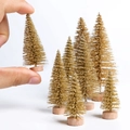 Mini-Weihnachtsbaum in Gold aus Sisal mit Schneeeffekt und Holzfuß in verschiedenen Größen - 12,5 CM Gold