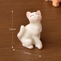 Figura realista de gatito blanco de resina sentado con dimensiones del producto - No.4 Gato blanco besándose