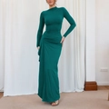 Schickes smaragdgrünes Y2K Langarm-Maxikleid mit stylischer Taillenraffung - S / Grün