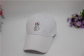 Casquette de baseball blanche avec broderie cœur doigt et sangle réglable - Adulte / Cœur de Doigt Blanc