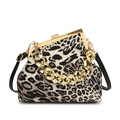 Handtas met luipaardprint, dikke gouden ketting en retro kliksluiting - Zwart